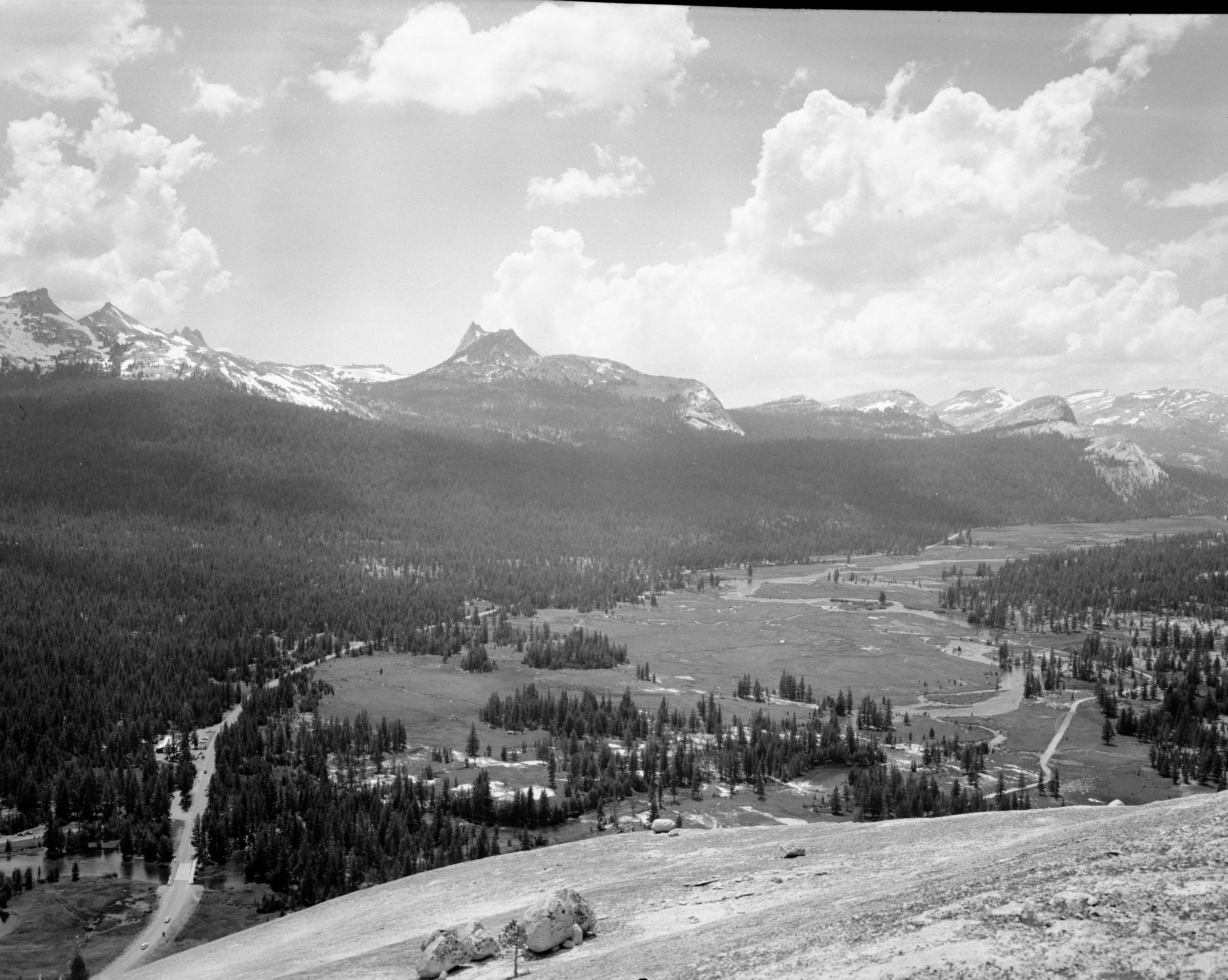 Tuolumne Meadows from Lembert Dome
