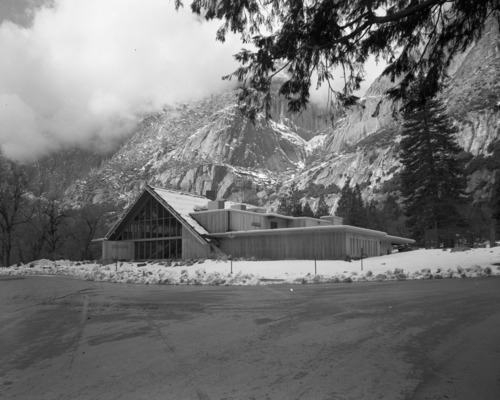 Subject: Degnan's Restaurant. Print: 20 sec f8 #9