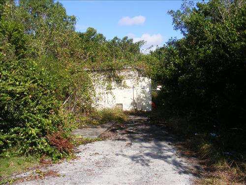 Abandoned buildings at Flamingo to be Demolished
Old Flamingo Well House