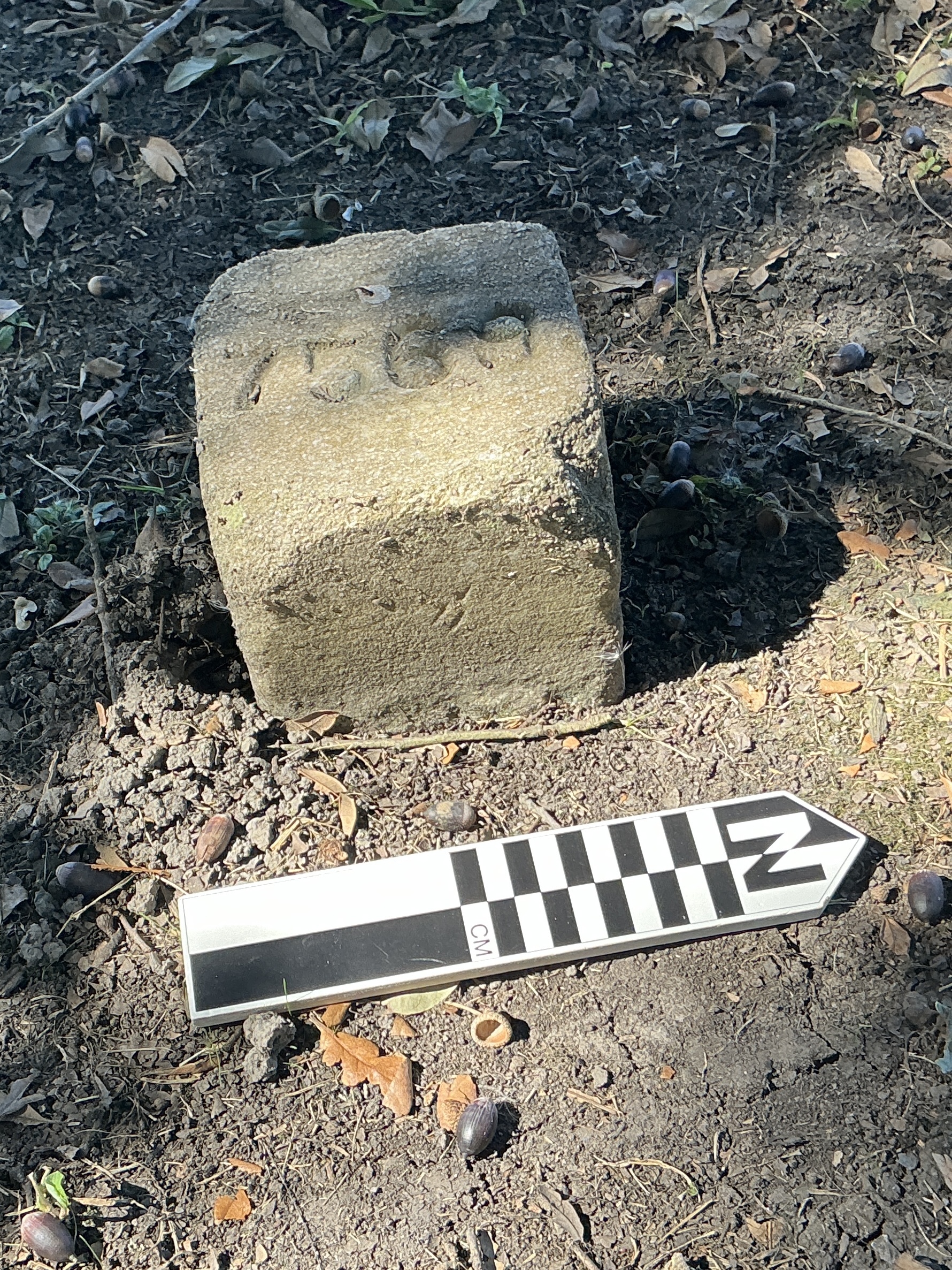 Extra image of flat marble marker