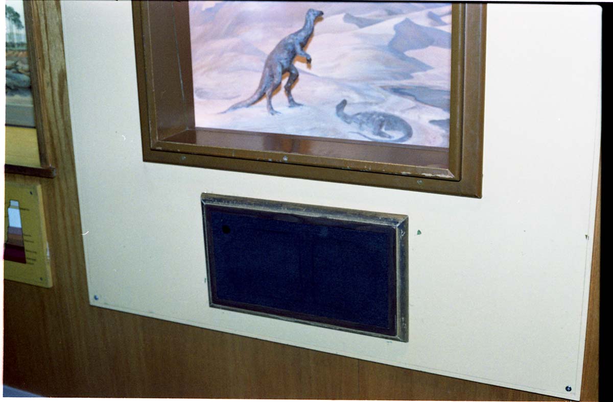 Color Photos of the old visitor center exhibits.