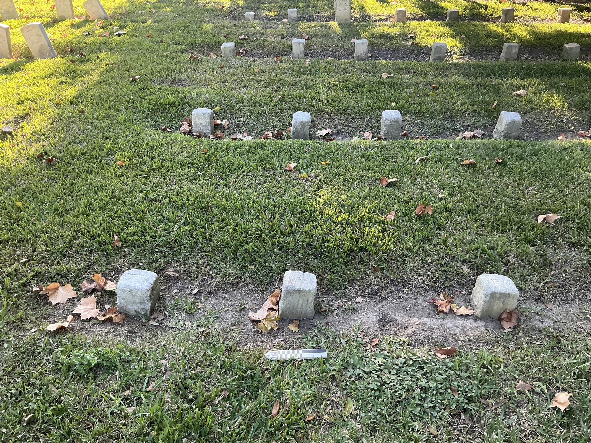 Extra image of flat marble marker