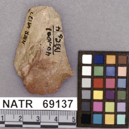NATR   69137 -- Morrow Mountain projectile point