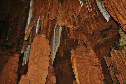 Round Spring Cave