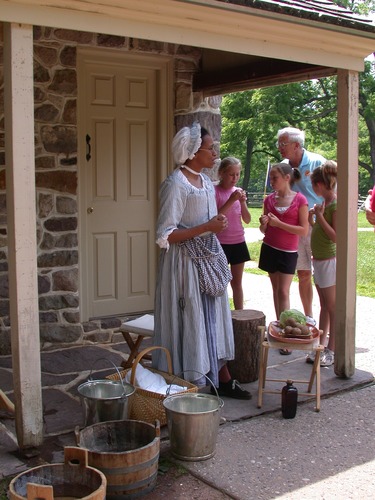 Hannah Till a slave in General Washington's Headquarters talks about her jobs and duties.