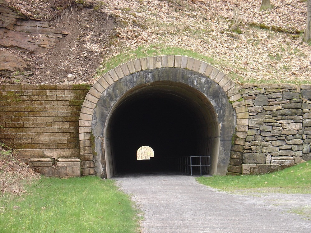 East portal of Staple Bend Tunnel