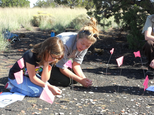 Archaeologist Kelly Teaches Kids About Pottery