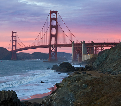 This San Francisco historic landmark captivates visitors with its beauty during a warm winter sunset. 