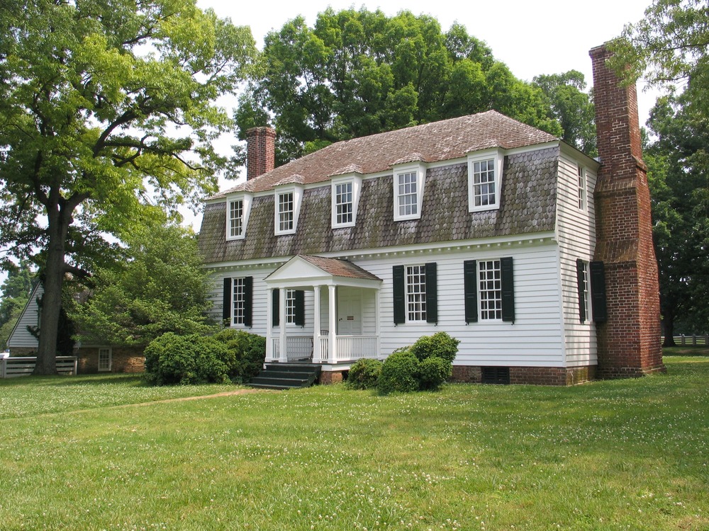 In the home of Augustine Moore, the surrender of the British army at Yorktown was negotiated on October 18, 1781.