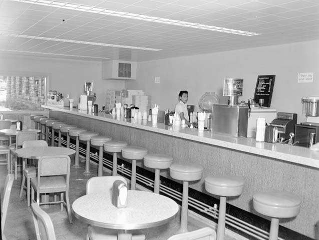03061 Grand Canyon Bright Angel Lodge soda fountain