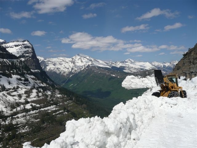 June 2, 2009 Plowing the Going-to-the-Sun Road