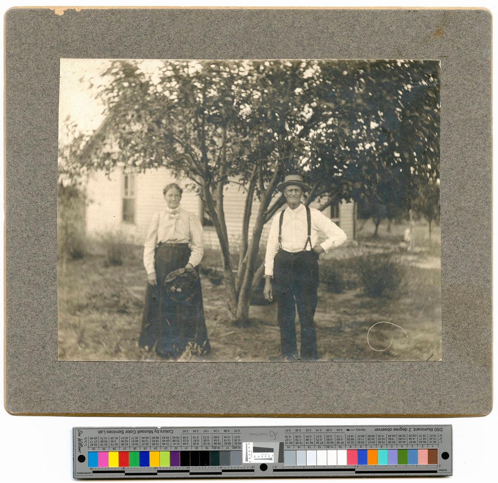 Captain Loring N. Shaw and his wife in Osceola, Nebraska mounted snapshot, approximately 1905-1909. P85-001.3p (SAFR 17776).