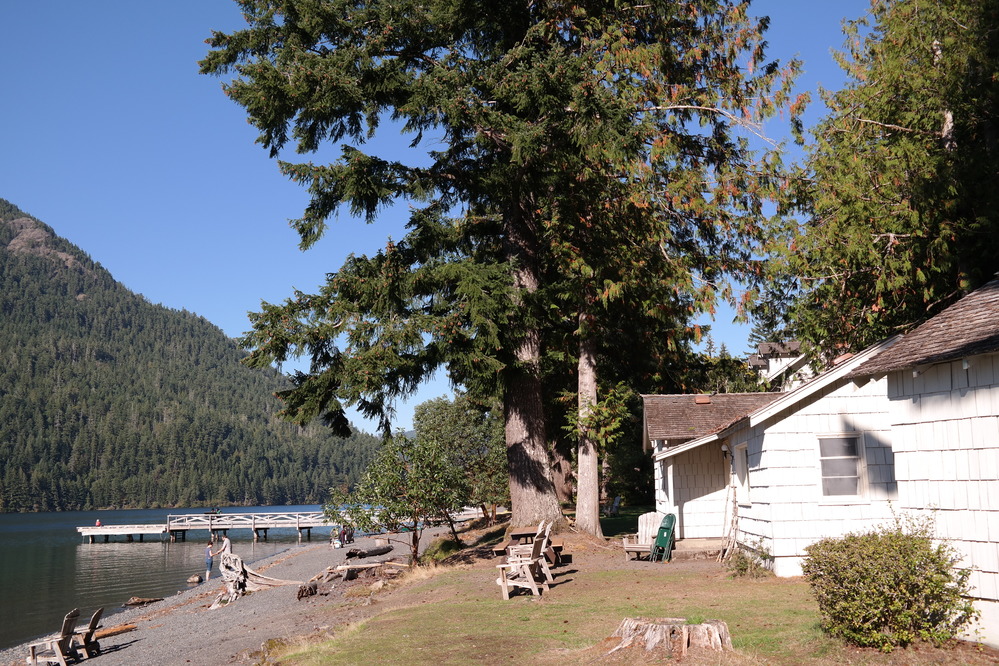 Lake Crescent Lodge