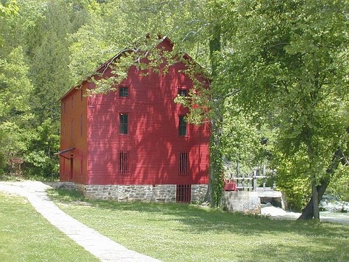 Alley Mill soon after a fresh coat of paint in 2004.