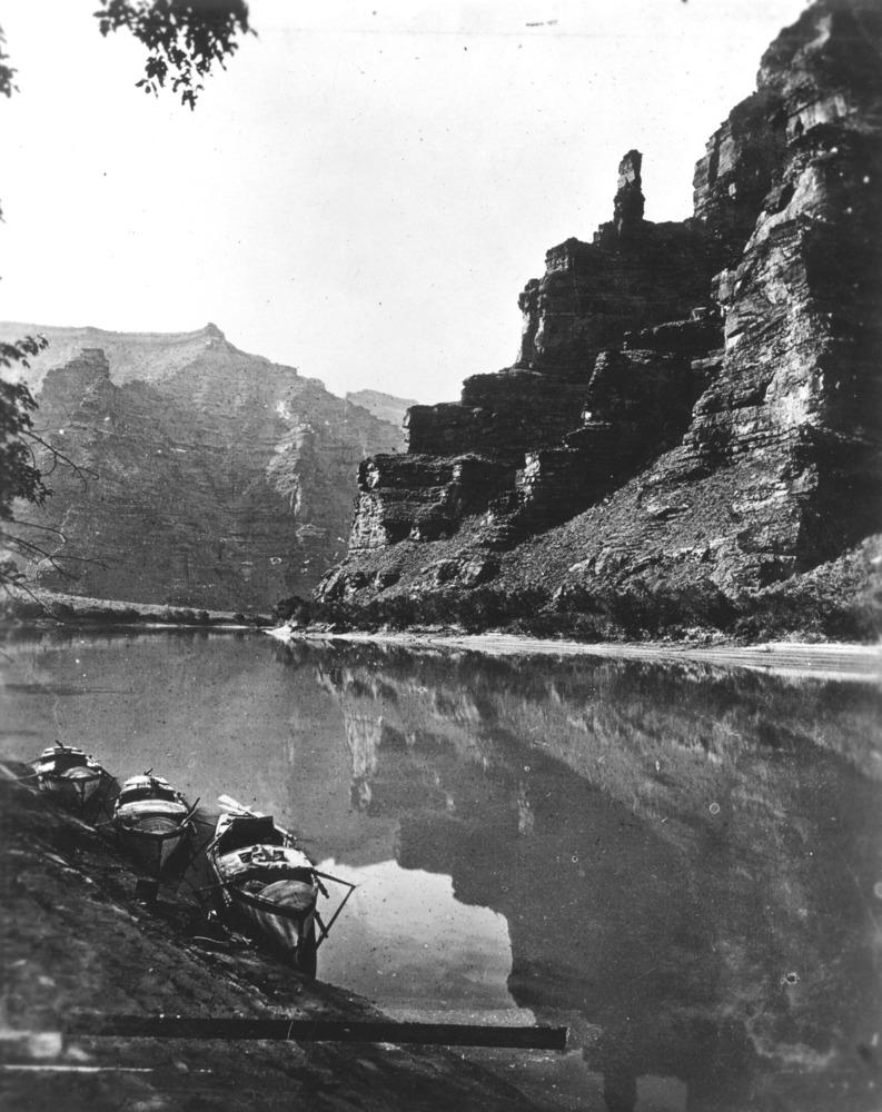 17243 FROM JOHN WESLEY POWELL'S 2ND EXPEDITION. "GREEN RIVER, THE CANYON OF DESOLATION." 1871. GRCA 14769