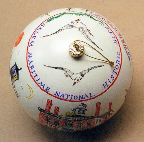 Seagulls adorn the top of Salem Maritime's 2007 White House Ornament.