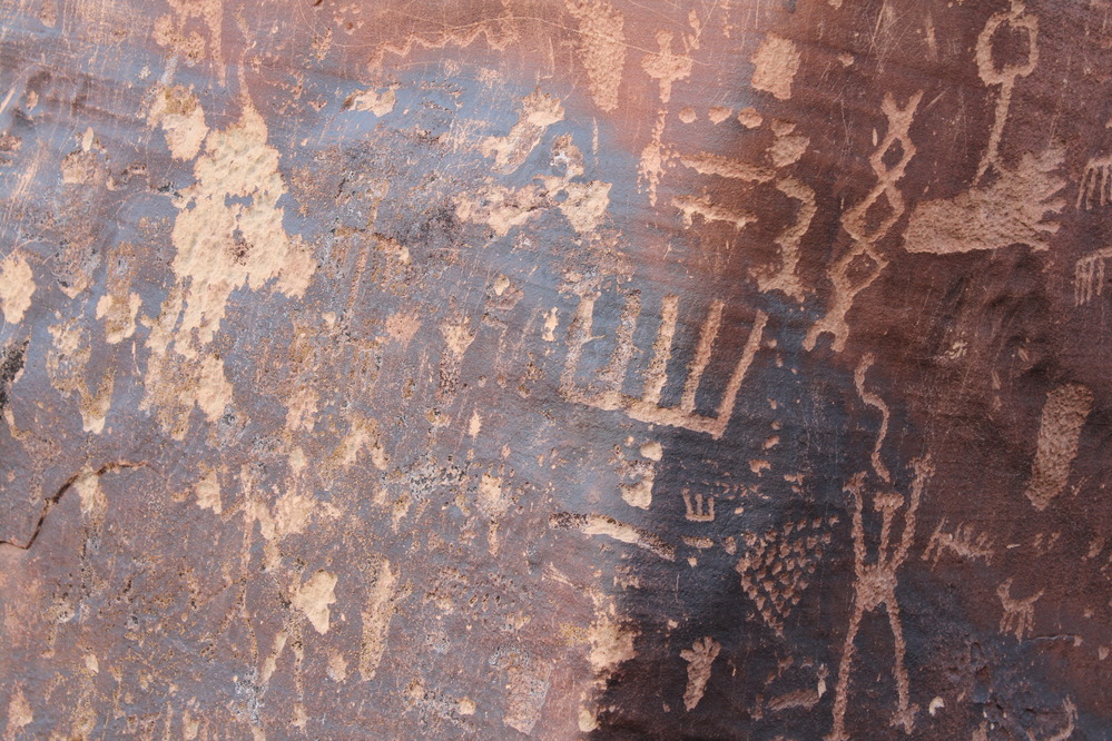 petroglyphs at Newspaper Rock