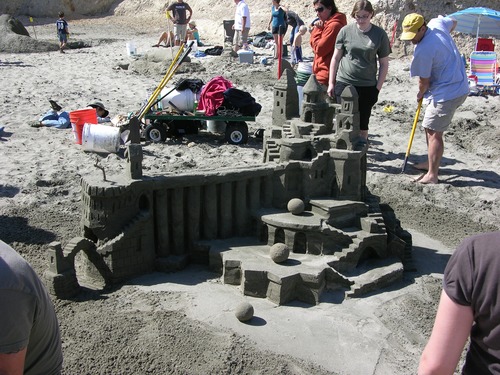 2010 Sand Sculpture Contest: Adult/Family Group 2nd Place Winner: Entry #05: A Castle, by Richard Whitley