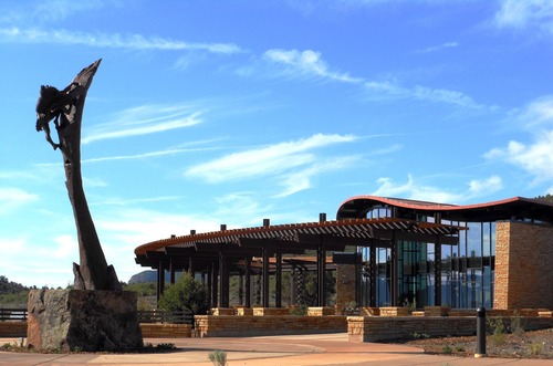 Mesa Verde Visitor and Research Center, Welcome Plaza