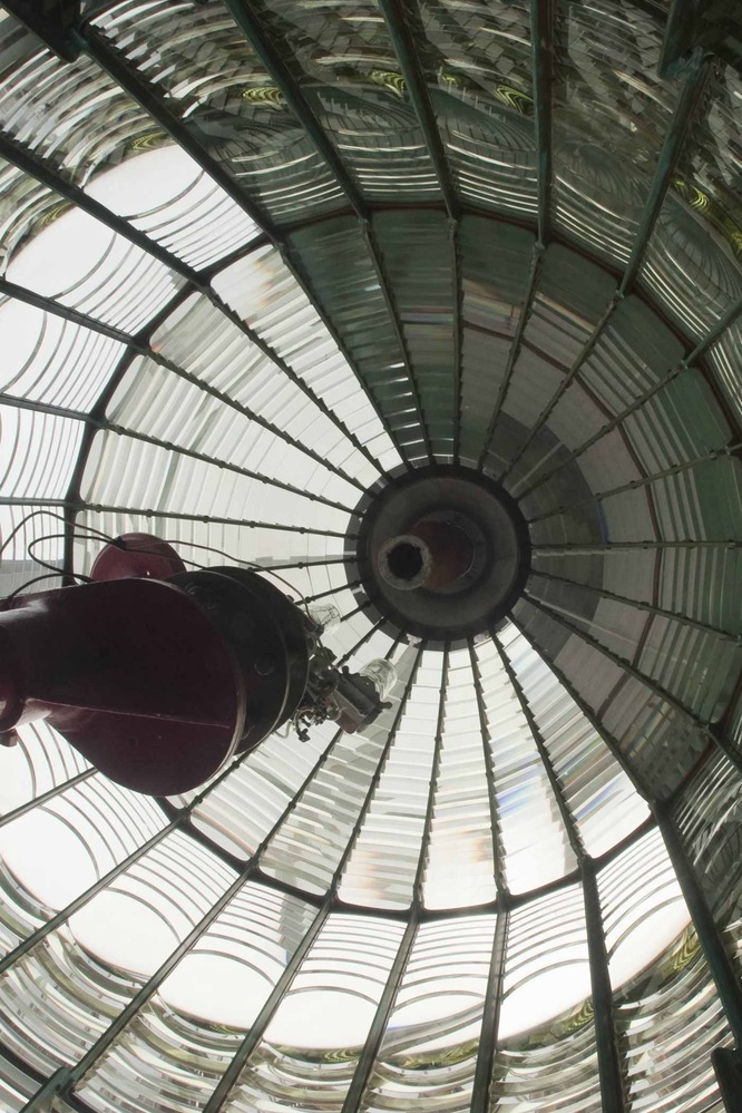 PORE 9803.28 Light Source Looking Up