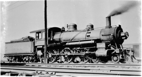 Boston & Maine no. 2044 [4-6-0]