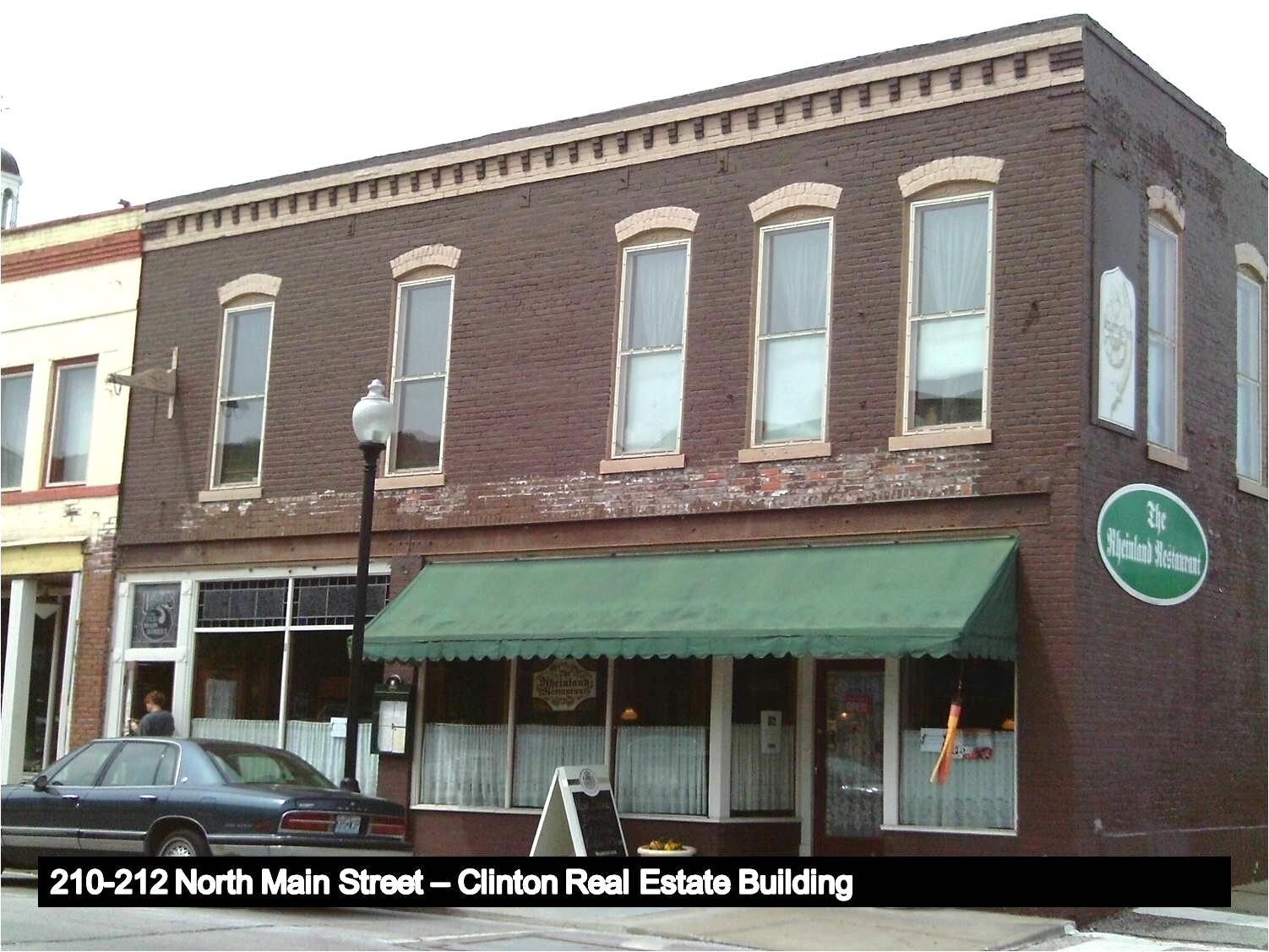 Image of the Commercial-style Clinton Real Estate Building.
