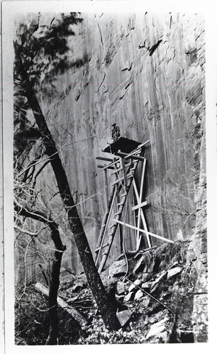 Scaffolding for work on galleries.
