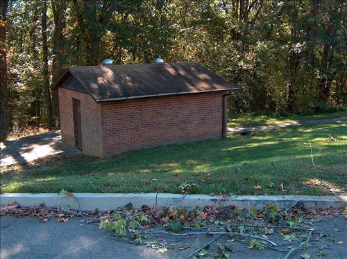 Comfort Station at Fort Donelson National Battlefield in October 2006