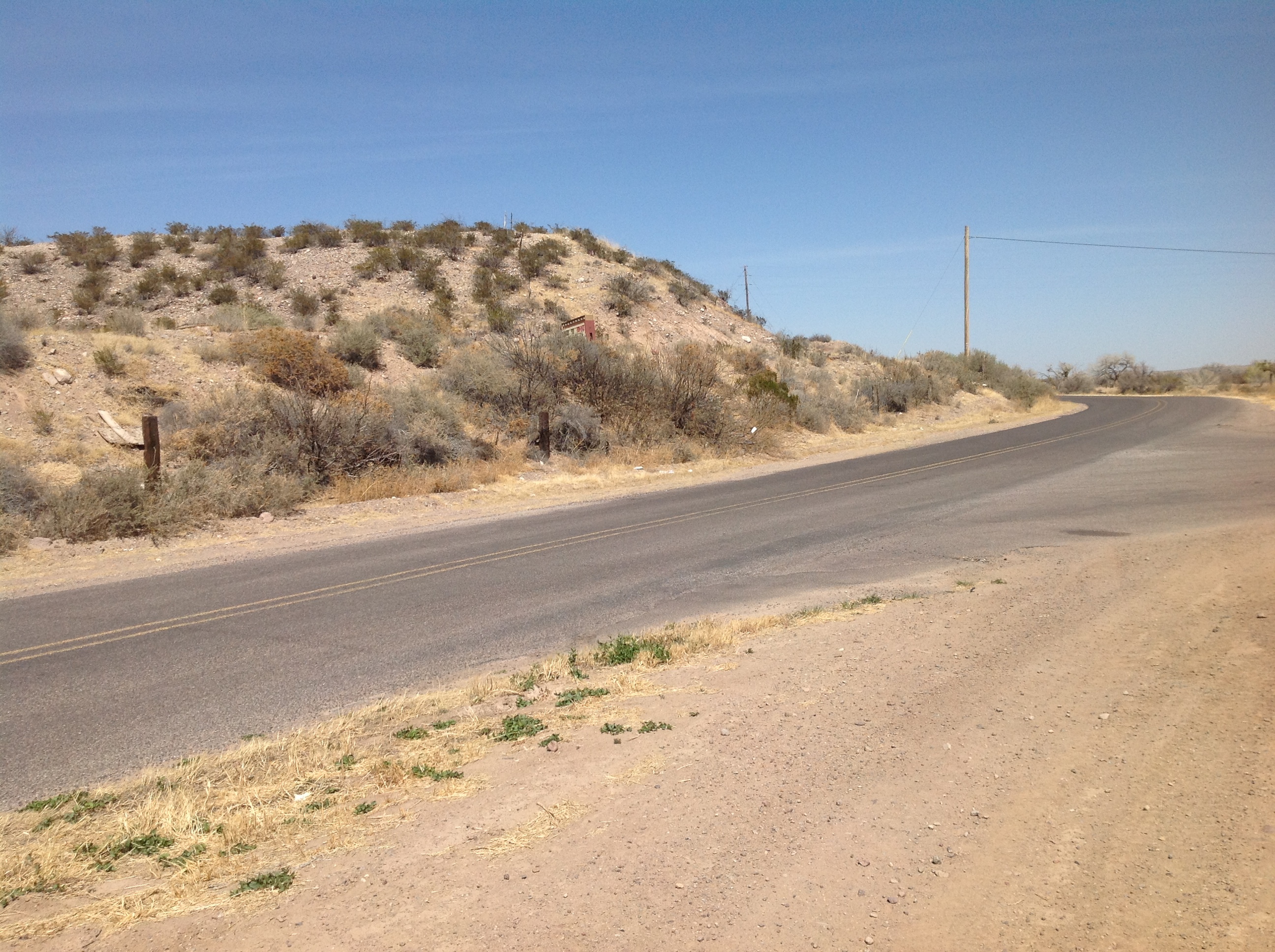Escondida Road makes a turn near Pueblito Point in Socorro County, NM
