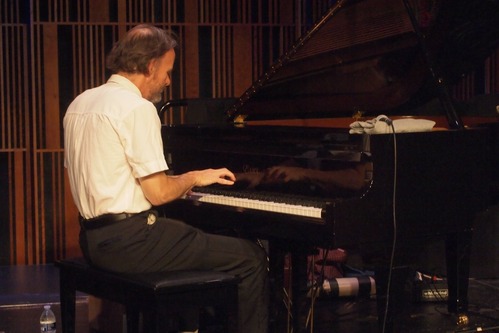 Tom McDermott on piano