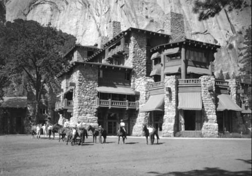 Copy Neg: L. Radanovich, January 2001. Horses with riders, Ahwahnee Hotel.