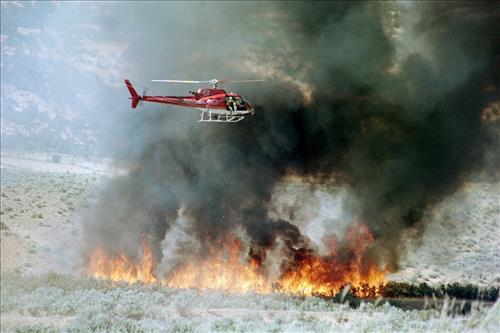 EC Fire at Dinosaur National Monument August 2001