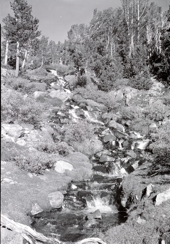 Waterfall below the Dana glacier.