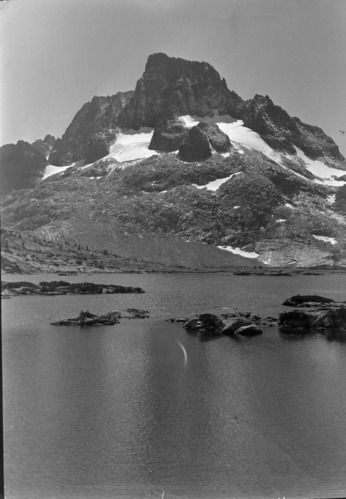 Banner Peak and 1000 Island Lake