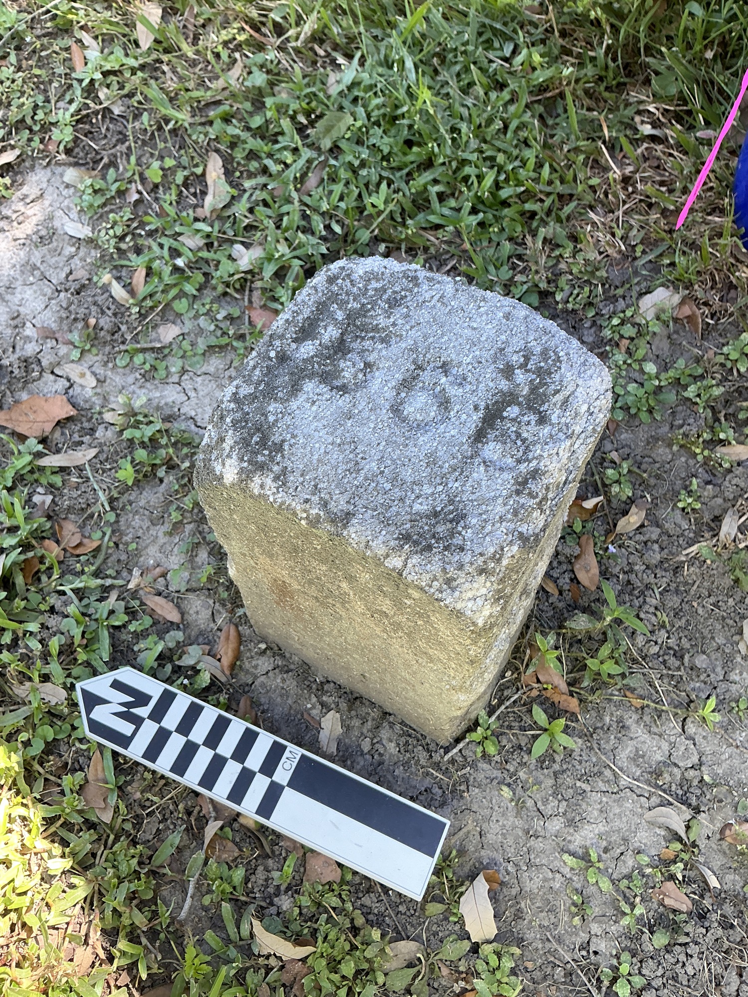 Extra image of flat marble marker