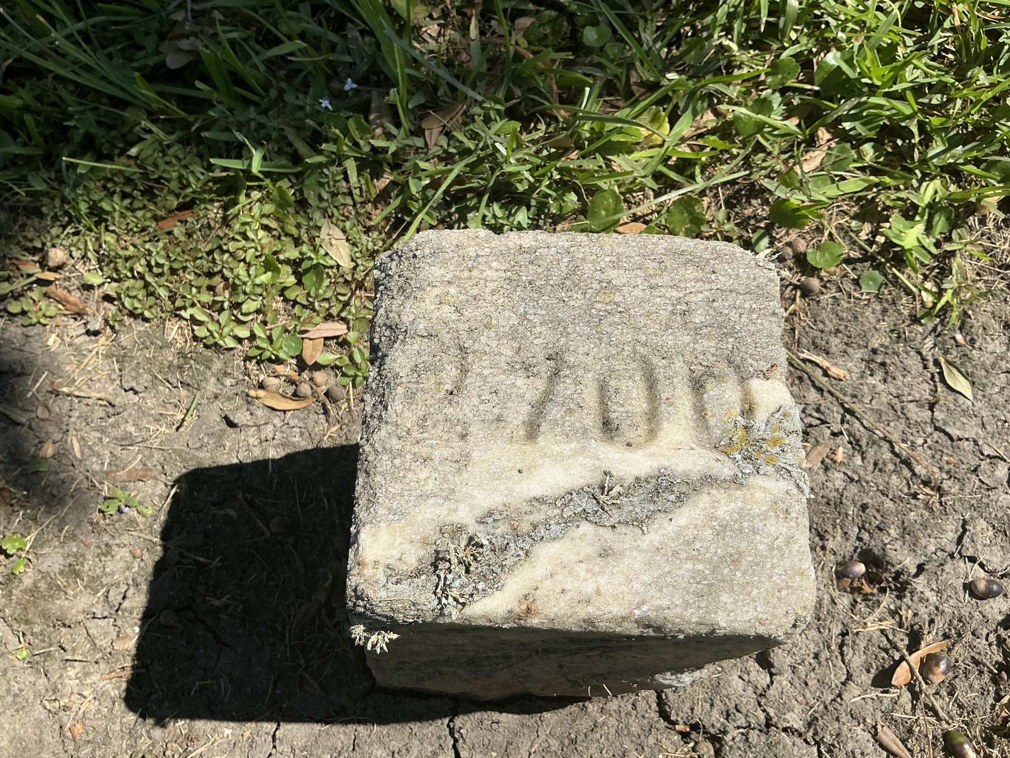 Top of flat marble marker