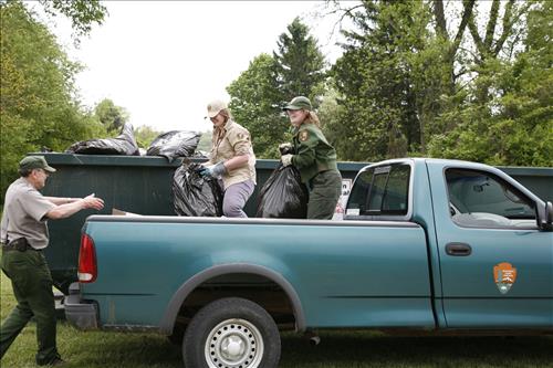 Invasive plant disposal during River Day 2007 in Cuyahoga Valley National Park