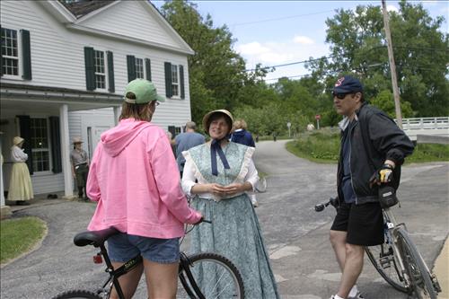 Costumed Volunteers at Canal Visitor Center