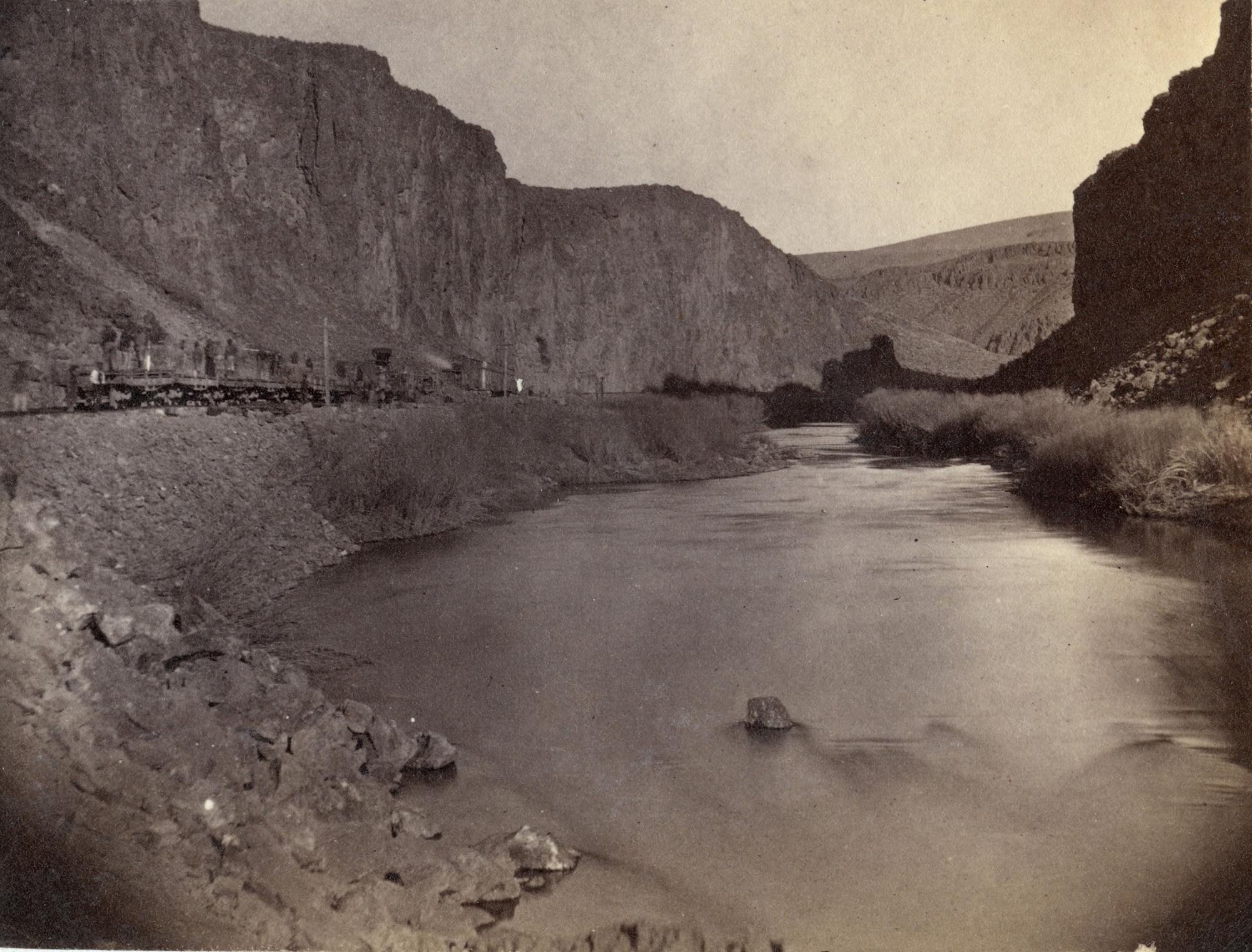 Entering the Palisades