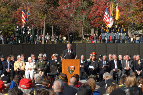 DOI_6778.jpg email low res images