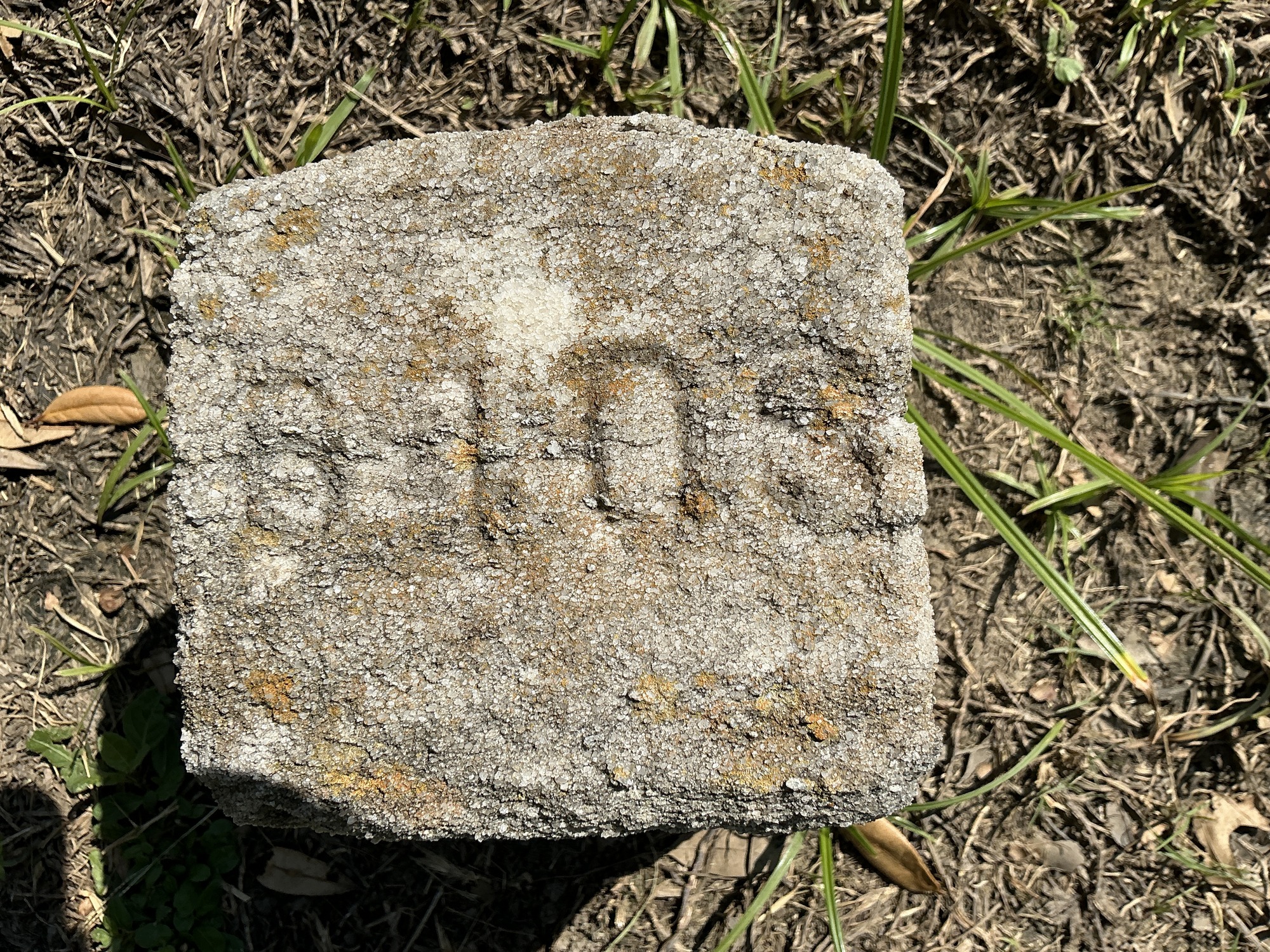 Top of flat marble marker