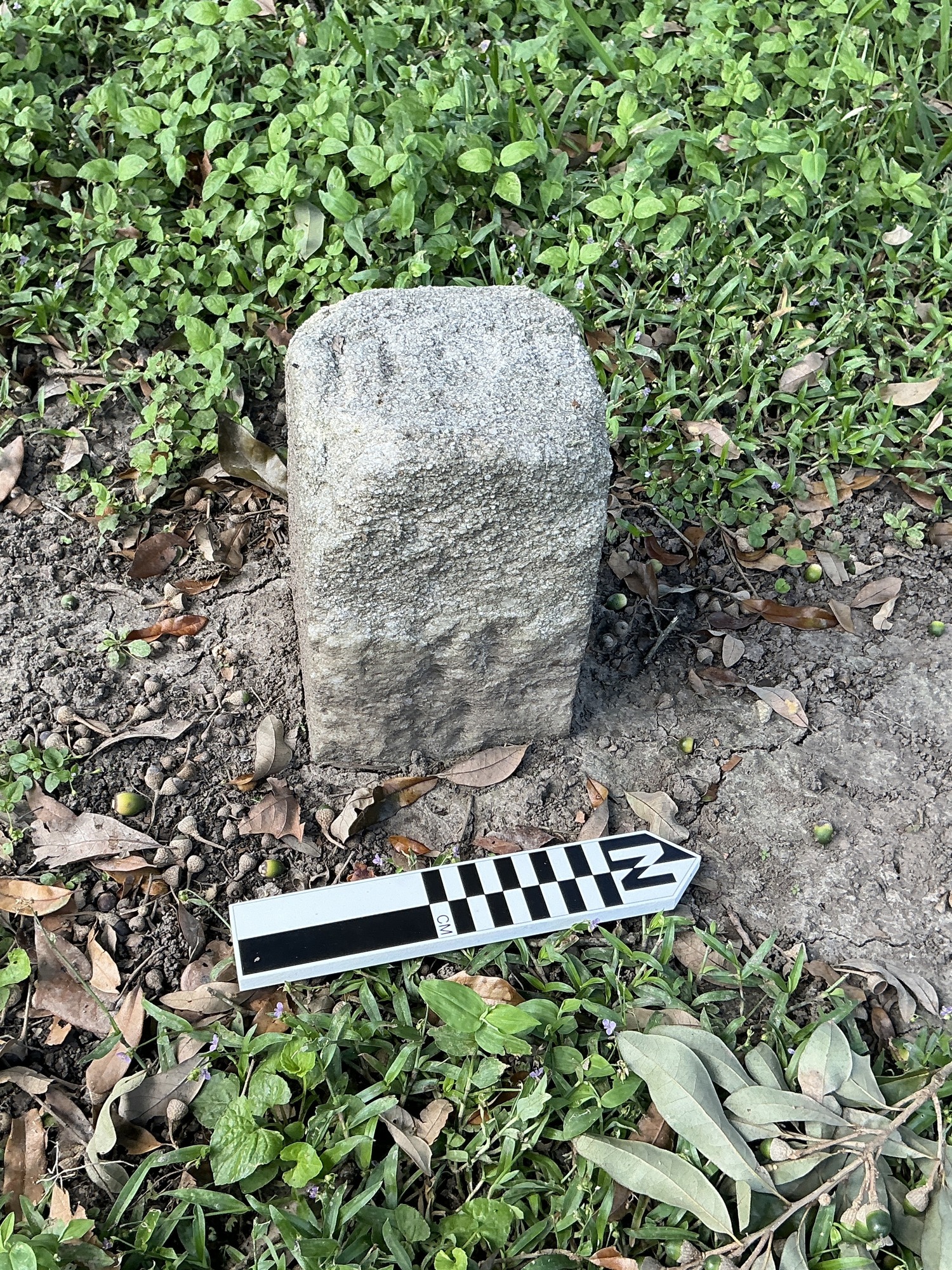 Extra image of flat marble marker