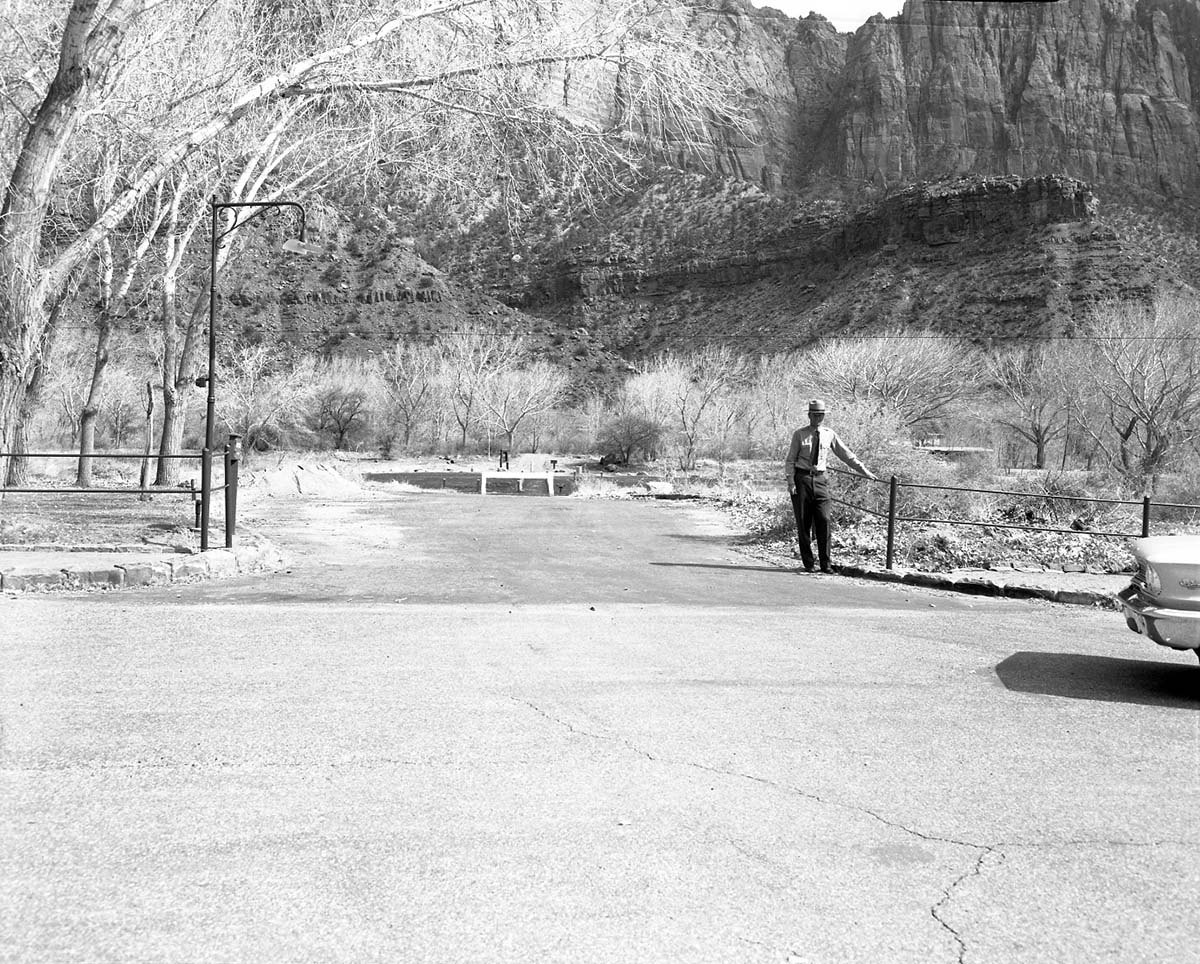 Irrigation ditches and walks for tort claim against government.