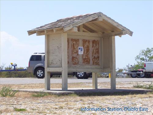 Facilities at the Diablo East boat ramps, docks, and campground