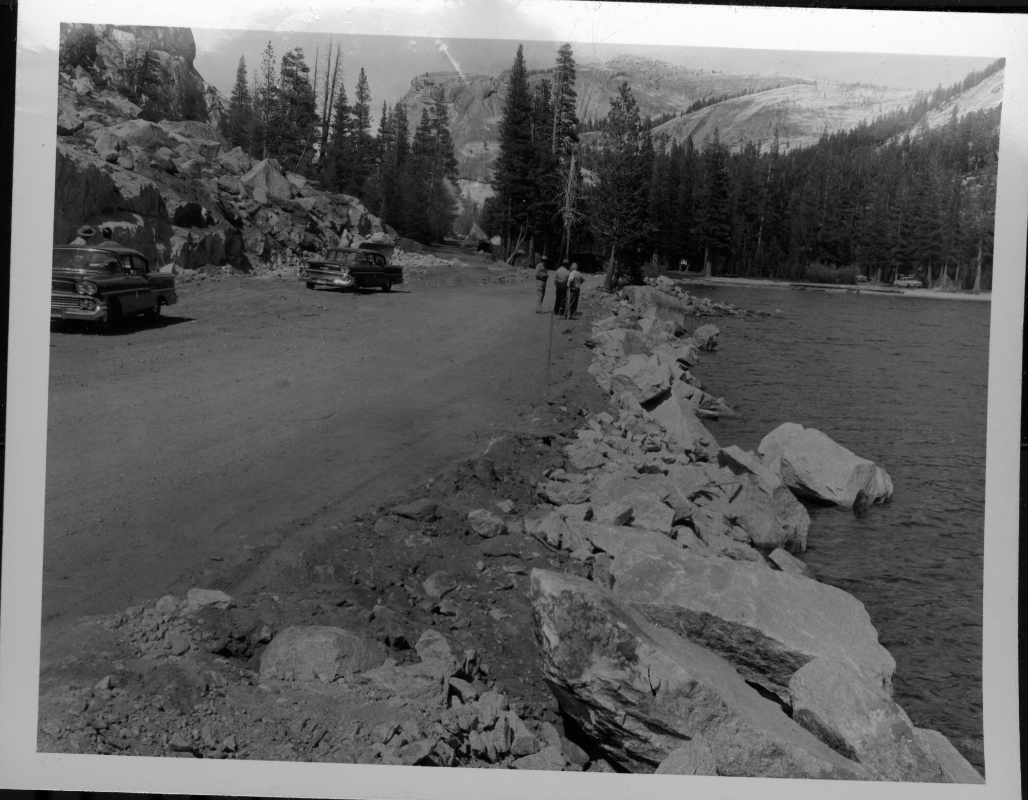 Tioga Road