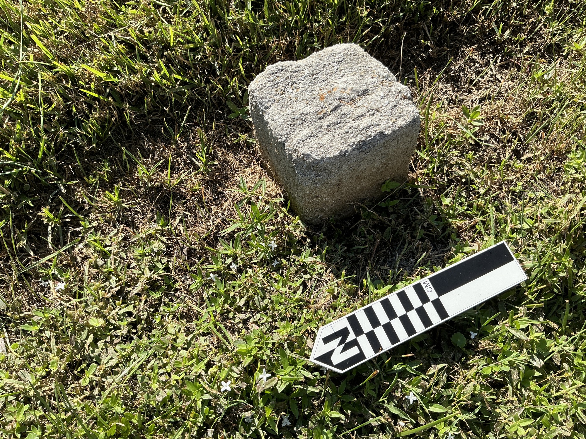 Extra image of flat marble marker