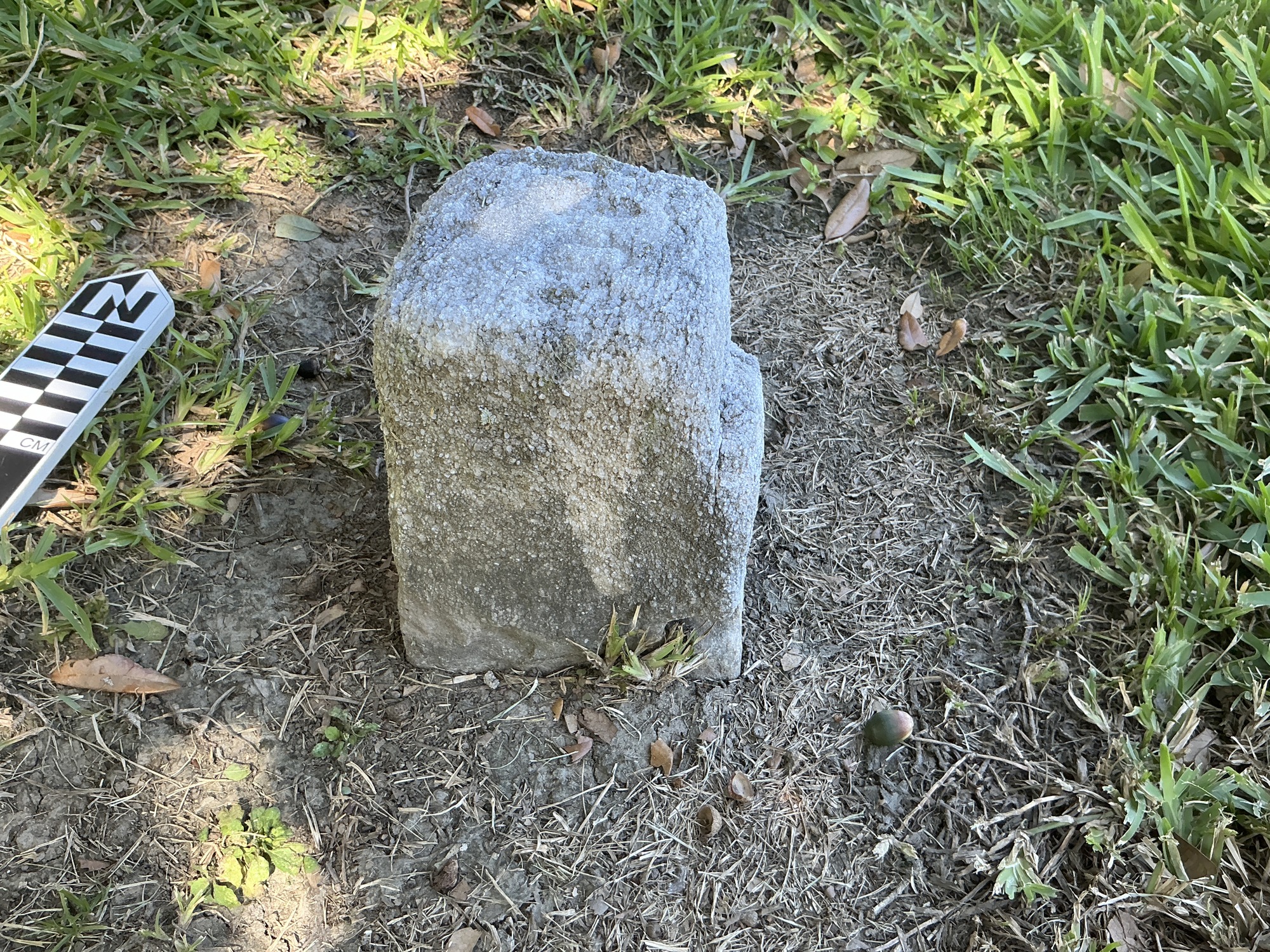 Extra image of flat marble marker