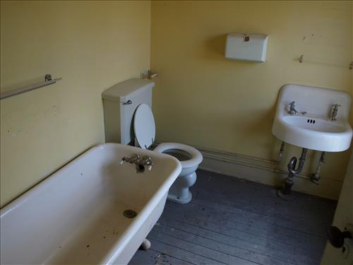 SLBE Glen Haven Sleeping Bear Inn Interior