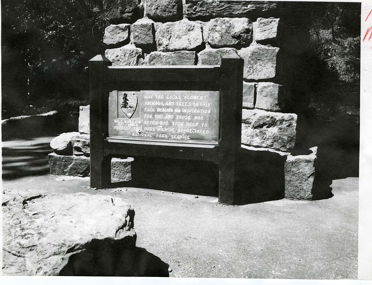 Interpretative sign at the Temple of Sinawava.