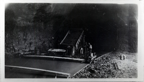 Paving Operations. Zion Mt Carmel Hwy.